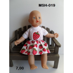 Shirt met rokje , aardbei past alleen de 32 cm pop